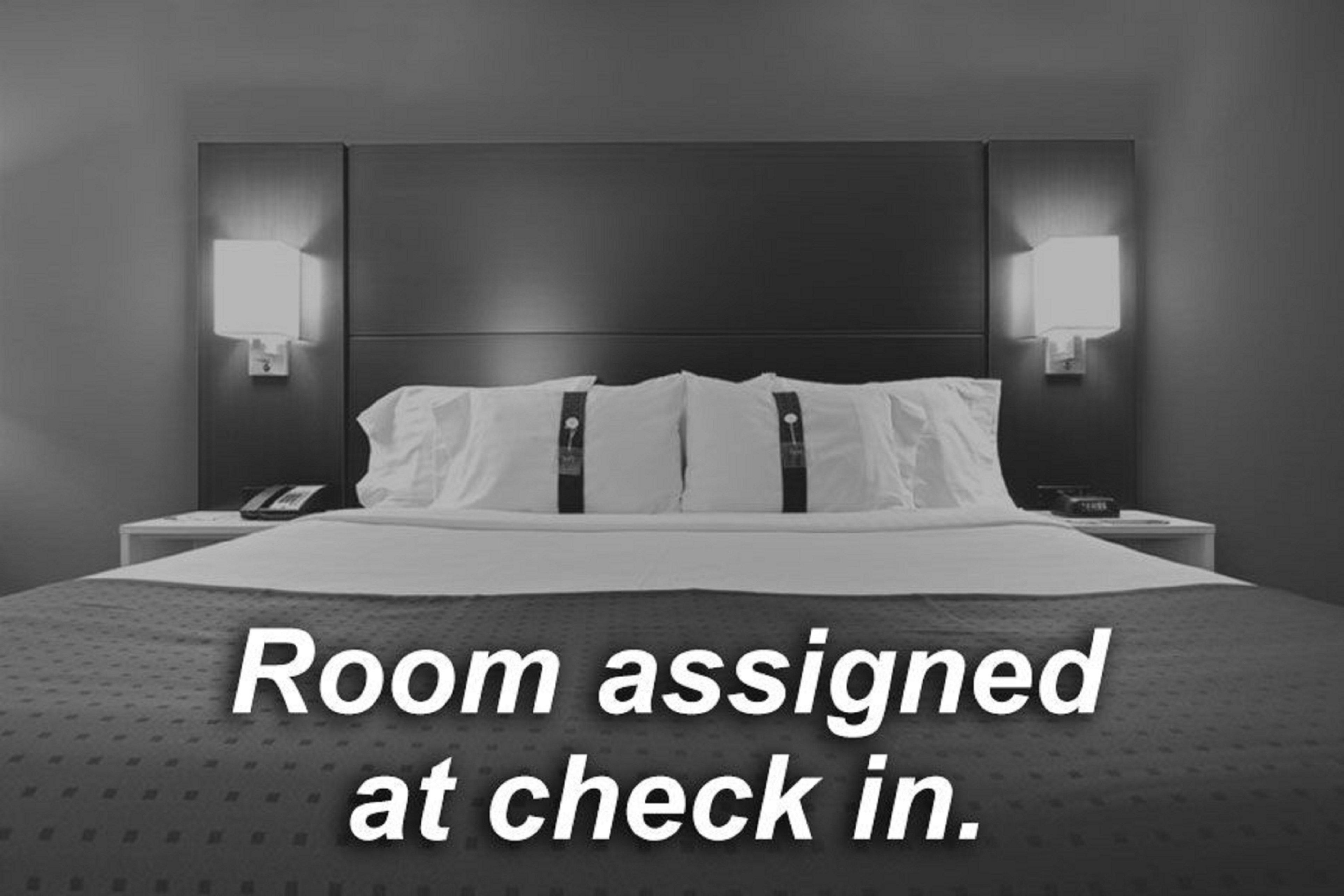 Holiday Inn Express Westley By Ihg Eksteriør bilde